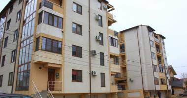 Stire din Economie : "Prima casă" sau credit imobiliar? Avantaje și dezavantaje pentru cei care vor o locuință