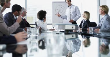 Stire din Economie : Vremuri grele pentru afaceri! Numărul firmelor constănțene intrate în insolvență a crescut cu aproape 55%