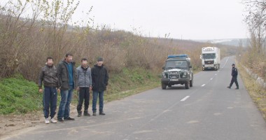 Stire din Eveniment : Cine face mii de euro pe spatele migranților
