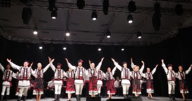 Sărbătoare la malul mării! Ziua Dobrogei, marcată de toate etniile la Constanţa - 2