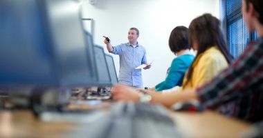 Stire din Social : Șomerii au la dispoziție 141 de programe de formare profesională