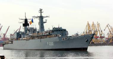 Stire din Cultură-Educație : Expoziție de machete  de nave și picturi marine  a Statului Major  al Forțelor Navale