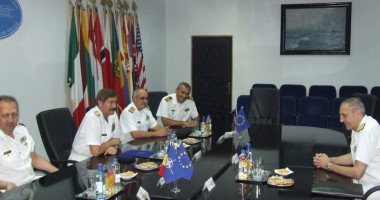 Șefii Forțelor Navale, vizitați de oficiali UE