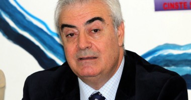 Stire din Politică-Administrație : Un fost candidat la Primăria Constanța țintește Președinția țării