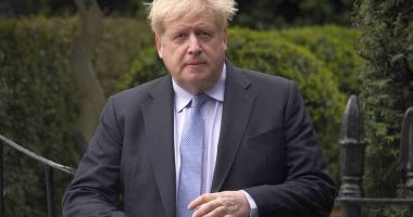 Fostul premier britanic Boris Johnson demisionează din Parlament