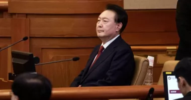 Stire din Actualitate : Fostul președinte sud-coreean Yoon Suk Yeol, condamnat la închisoare pe viață