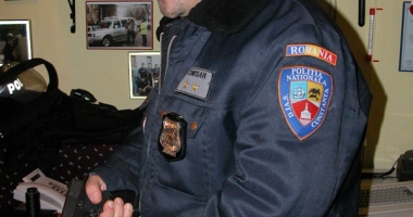 Fostul șef al "mascaților" îi antrenează pe polițiștii locali. "Nu poți să ai 150 de kilograme și apoi să aperi cetățeanul" - 6