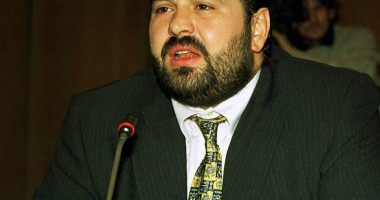 Stire din Eveniment : Fostul deputat Gabriel Bivolaru a ieșit din arest