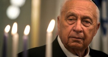 Stire din Actualitate : Fostul premier israelian Ariel Sharon  a încetat din viață