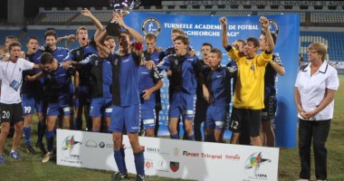 Stire din Sport : Real Madrid și Inter Milano vin să înfrunte Academia "Gheorghe Hagi"
