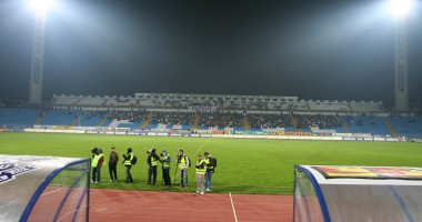 Stire din Sport : Fotbal / Ora de start a amicalului FC Farul - Steaua, încă nestabilită