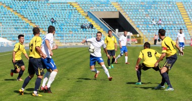 Stire din Sport : FC Farul a "comis-o": 0-1, acasă, cu CF Brăila!