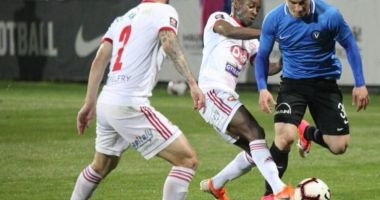 Stire din Sport : FC Viitorul - Astra, "încălzire" pentru finala Cupei României
