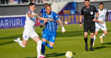 Stire din Sport : Cascadorii râsului! Goluri stupide și ratări cât roata carului în barajul retrogradării jucat de FC Farul