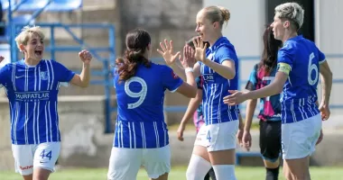 Stire din Sport : Fotbalistele Farului, victorie categorică pe terenul Olimpiei Cluj, în Superligă