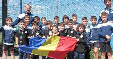 Stire din Sport : Puştii de la Luceafărul Constanţa au făcut senzaţie la turneul internațional din Italia