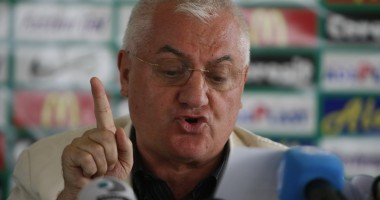 Stire din Sport : MITICĂ DRAGOMIR: "Nu m-au votat curvele pe care le-am ajutat!"