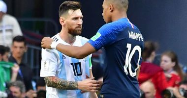 Stire din Sport : Lionel Messi și Kylian Mbappe, în luptă direct pentru Gheata de Aur