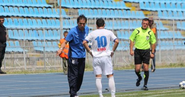 Stire din Sport : FC Farul s-a despărțit de trei jucători și ar putea rămâne și fără antrenor