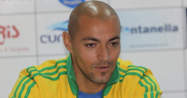 Stire din Sport : Golgheterul Sorin Chițu: "Nu pun mare preț pe înscrierea multor goluri. Prioritar este ca echipa să câștige"