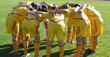 Stire din Sport : Fotbal feminin: Tricolorele U19 se pregătesc de cantonament