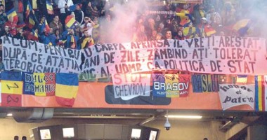Stire din Sport : Fotbal / FRF, amendată de FIFA cu 20.000 franci elvețieni
