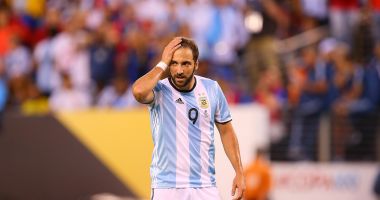 Stire din Sport : Gonzalo Higuain s-a retras din naționala Argentinei