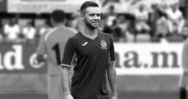 Stire din Sport : Doliu în lumea sportului. Un fotbalist de doar 33 de ani a murit în vacanță în Turcia