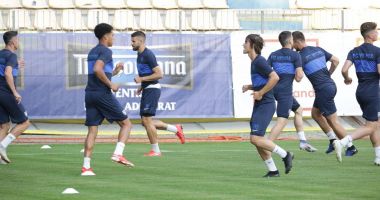 Stire din Sport : Fotbaliștii de la FC Viitorul, din nou testați pentru Covid-19