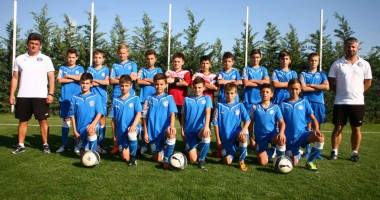 Stire din Sport : Fotbal / Juniorii Academiei Hagi participă la Childrens Champions League