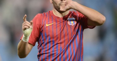 Stire din Sport : Fotbal / Rusescu s-a transferat la Sevilla ! Vezi pe ce sumă și pe ce durată va juca fostul stelist în Spania