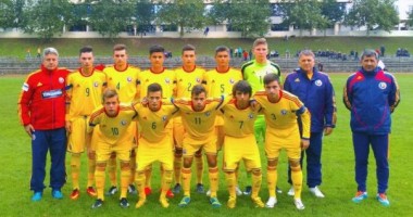 Stire din Sport : Fotbal U18: România joacă, astăzi, al doilea amical cu Serbia