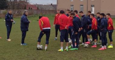 Stire din Sport : Fotbal: Tricolorii U19 vor calificarea la Turul de Elită EURO 2016