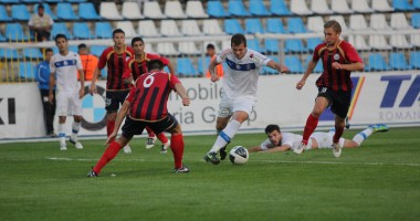 Stire din Sport : FC Viitorul joacă, astăzi, cu CF Brăila, în 16-imile Cupei României