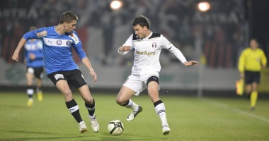 Stire din Sport : Fotbal / FC Viitorul a fost zdrobită de Astra Giurgiu