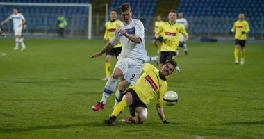 Stire din Sport : FC Viitorul a obținut un egal cu Ceahlăul, 2-2 în Liga I