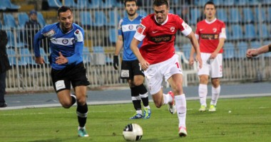 Stire din Sport : Viitorul joacă, diseară,  în "Ștefan cel Mare", cu Dinamo