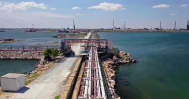 Stire din Economie : Constanța, legătură viabilă între Orient și Uniunea Europeană
