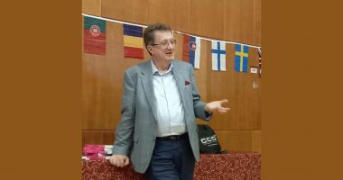 Colegiul Național "Mircea cel Bătrân" Constanța: Pe scenă, altă generație de matematicieni - 3