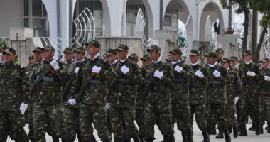Stire din Politică-Administrație : Primăria Mangalia serbează Ziua Națională a României cu onoruri militare