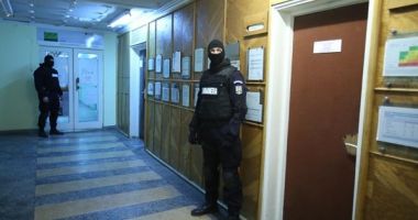 Stire din Eveniment : PERCHEZIȚII DE AMPLOARE ÎN TREI MARI SPITALE! Este vorba despre decontări fictive