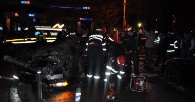 Stire din Eveniment : Constănțean implicat într-un grav accident rutier, în București (GALERIE FOTO)