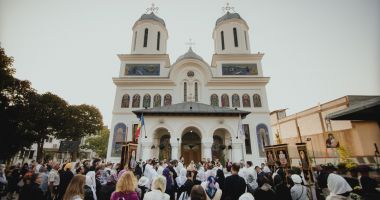 Stire din Social : Biserica „Sf. Mare Mucenic Gheorghe” din Mangalia a fost reabilitată