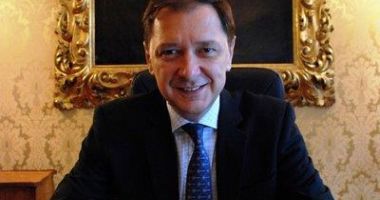 Stire din Actualitate : Bogdan Mazuru a fost numit consilier prezidenţial pentru politică externă