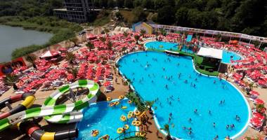 Galerie foto. Adrenalină, senzații tari și multă distracție, la Aqua-Parkul de la Eforie Nord - 3