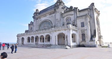 "Cazinoul va fi îmbrăcat într-o operă de artă din schele!" - 2