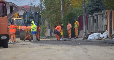 A dat Dumnezeu! A început marea asfaltare în cartierele Compozitorilor și Baba Novac - 11
