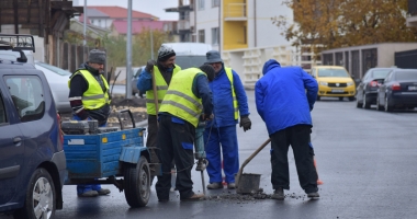 A dat Dumnezeu! A început marea asfaltare în cartierele Compozitorilor și Baba Novac - 12