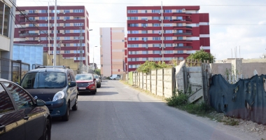 "Nu vrem blocuri în cartierul Baba Novac!". Locuitorii zonei se opun PUZ-ului care propune clădiri cu patru etaje - 7