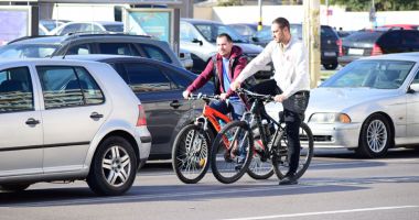 Stire din Social : Constanța, orașul european  în care bicicliștii nu au loc pe șosele